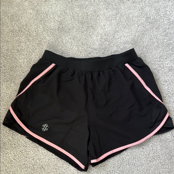 Simply Southern Pants - NWT Simply Southern Black and Pink Athletic Shorts with Curved Hem Size S/M